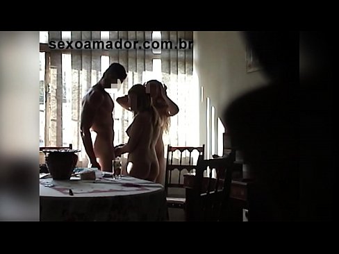 ❤️ Teman seks mengundang pria raksasa dan threesome bersamanya ❤❌  Sex di id.ttsex.ru